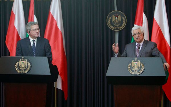 Bronisław Komorowski i Mahmud Abbas: pokój palestyńsko-izraelski kluczem do pokoju w regionie