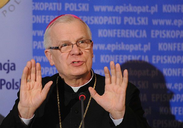 Abp Józef Michalik: Kościół jest atakowany, bo jest niewygodny