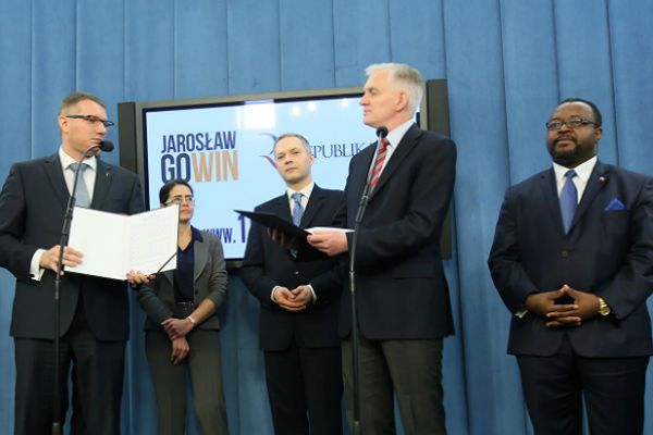 Jarosław Gowin i Przemysław Wipler podpisali porozumienie o współpracy programowej