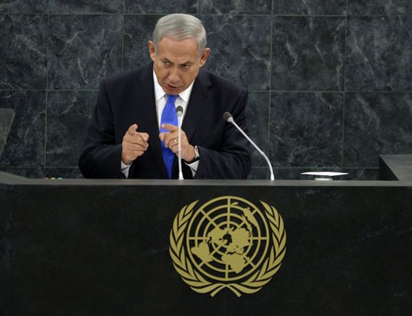 Premier Izraela Benjamin Netanjahu odpycha Iran - ocenia "NYT"