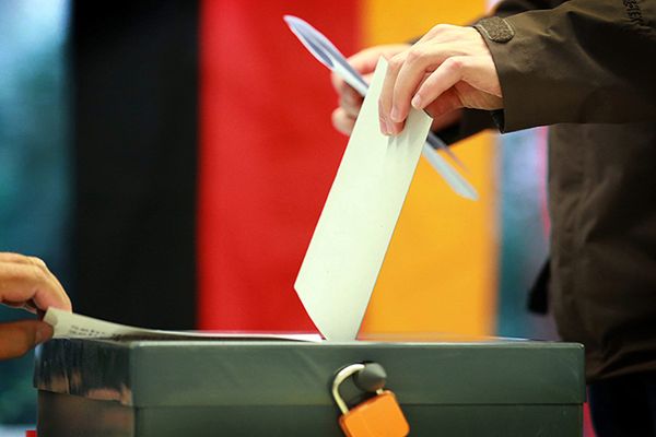 Rozpoczęły się wybory do Bundestagu