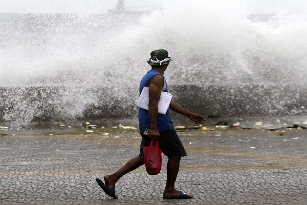 Potężny tajfun Usagi atakuje Tajwan i Filipiny