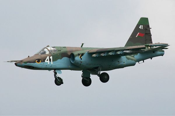 Katastrofa Su-25 na Białorusi. Pilot zdołał się katapultować