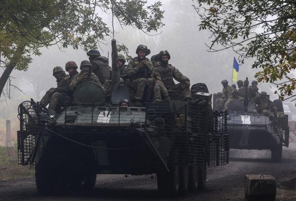 7 ukraińskich wojskowych zginęło w trafionym przez czołg transporterze