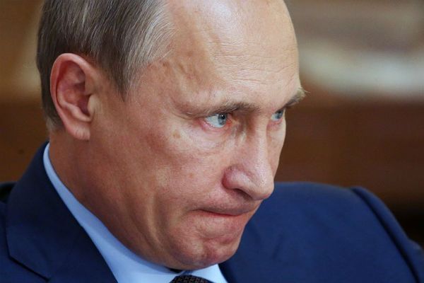 Władimir Putin: uzgodniłem z Petrem Poroszenką, że kryzys zostanie rozwiązany pokojowo