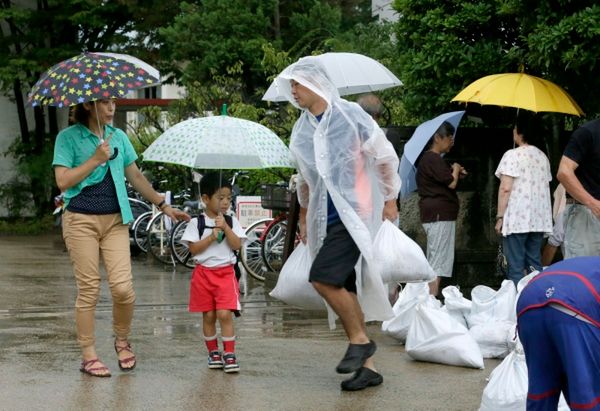 Ewakuacja czterech tysięcy mieszkańców Hiroszimy. Groźba kolejnych lawin