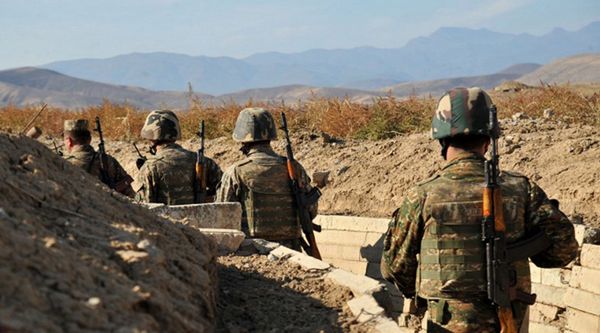 "Zamrożona" wojna o Górski Karabach znów jest gorąca. Dojdzie do starcia Rosji z Turcją?