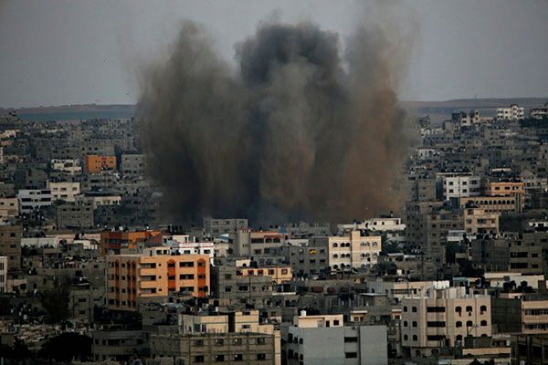 Przedstawiciel Hamasu oskarżył Izrael o złamanie rozejmu