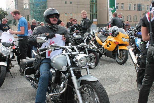 Parada "Solidarności" - setki motocyklistów przejadą przez Poznań