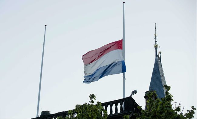 Holandia oddaje hołd ofiarom malezyjskiego samolotu