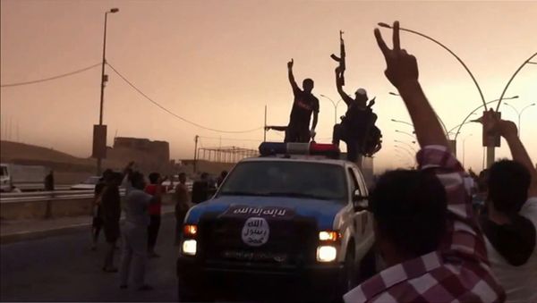 Dżihadyści z ISIL opanowali ważne miasto w Syrii przy granicy z Irakiem