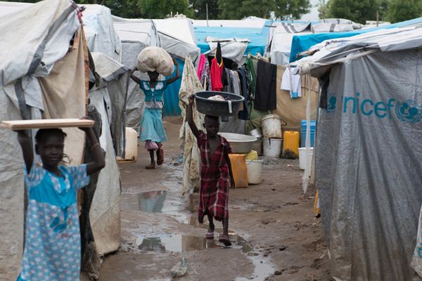 Liczba uchodźców z Sudanu Południowego w obozach ONZ przekroczyła 100 tysięcy