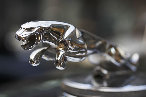 Skradziony sportowy Jaguar wrócił do właściciela po 46 latach