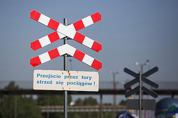 Tragedia na torach: dwie osoby zginęły w dwóch wypadkach pod kołami pociągu Intercity