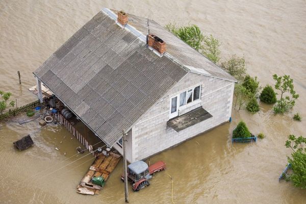 Nadchodzą ulewy. Polsce grozi powódź? Infografika