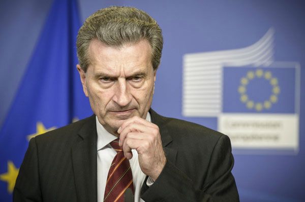 Komisarz UE: nie ma ryzyka przerwania dostaw gazu z Rosji