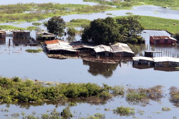 9 osób zginęło w powodziach na południu Brazylii