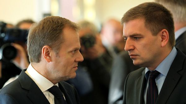 Premier Donald Tusk i minister zdrowia Bartosz Arłukowicz