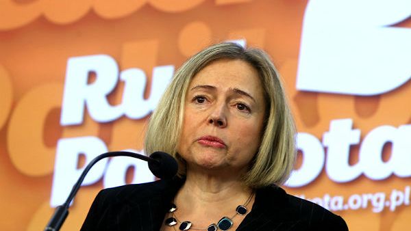 Wanda Nowicka: powinno się używać żeńskich form, jak posłanka i prezydentka