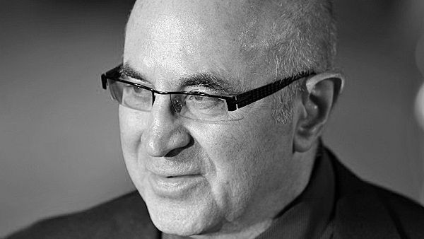 Bob Hoskins