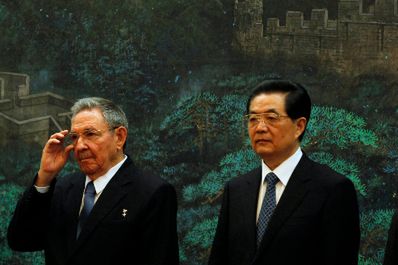 Chiny zbroją Wenezuelę i dają przykład Kubie