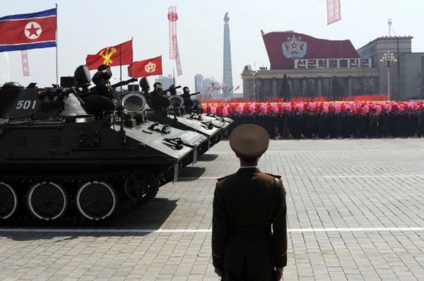 Korea Północna straszy USA - mamy "potężną, nowoczesną broń"