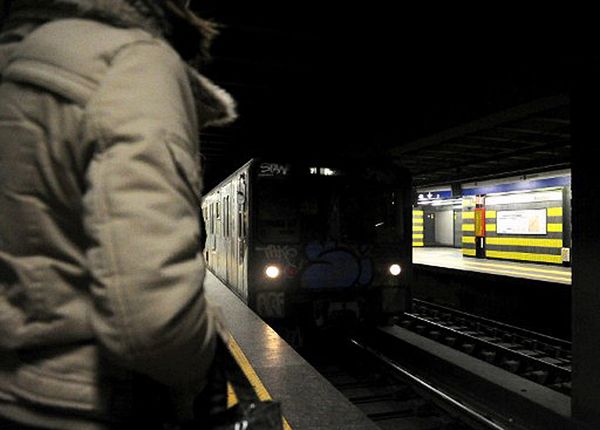 Rzymskie metro jest zatłoczone i niebezpieczne