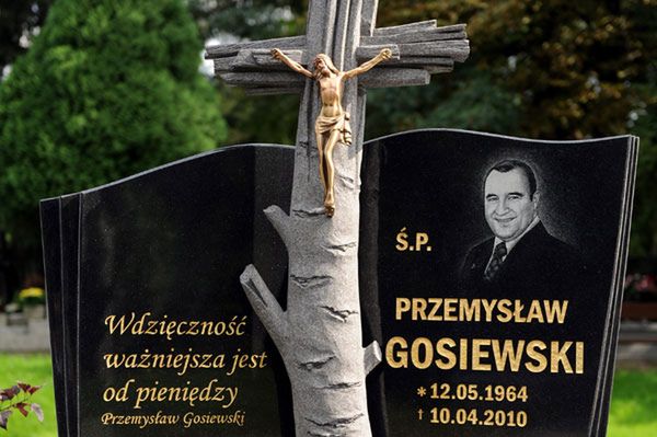 Zakończono ekshumację ciała Przemysława Gosiewskiego