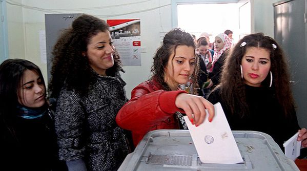 Trwa referendum - spadł grad bomb, nie żyją 22 osoby