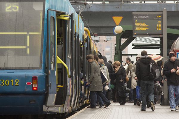 Problem brzydko pachnących bezdomnych w komunikacji miejskiej