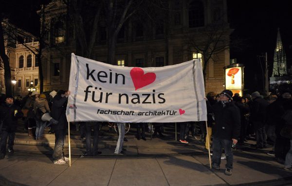 Bal neonazistów w rocznicę wyzwolenia Auschwitz