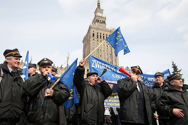 Protest dwóch tysięcy kolejarzy w Warszawie