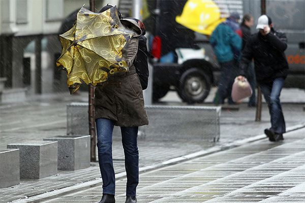 Synoptycy: najbliższe dni będą deszczowe, wysoko w górach może spaść śnieg