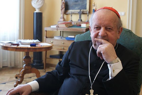 Kardynał Stanisław Dziwisz chce zmieniać Watykan