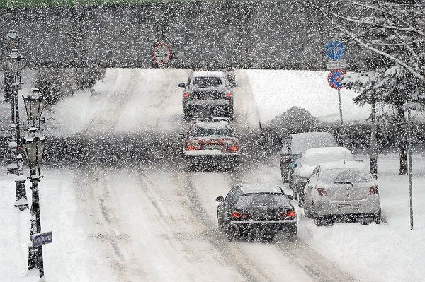 Śnieżyca sparaliżowała Sudety - ogłoszono stan klęski