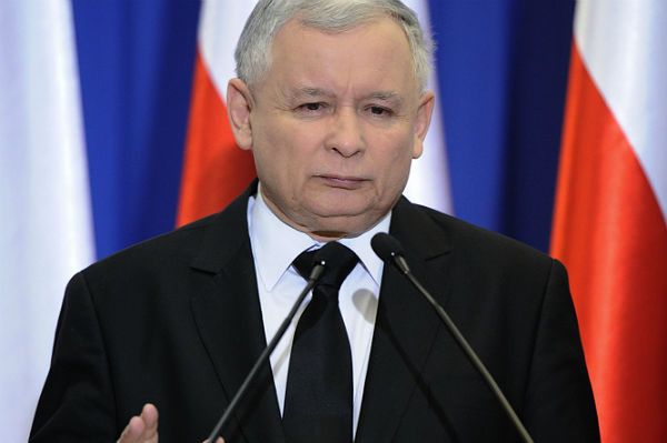 Kaczyński przyznaje się do błędu: poparliśmy ACTA