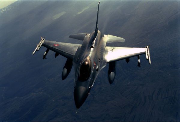 Znów niespokojnie na granicy Turcji z Syrią. F-16 poderwane w powietrze