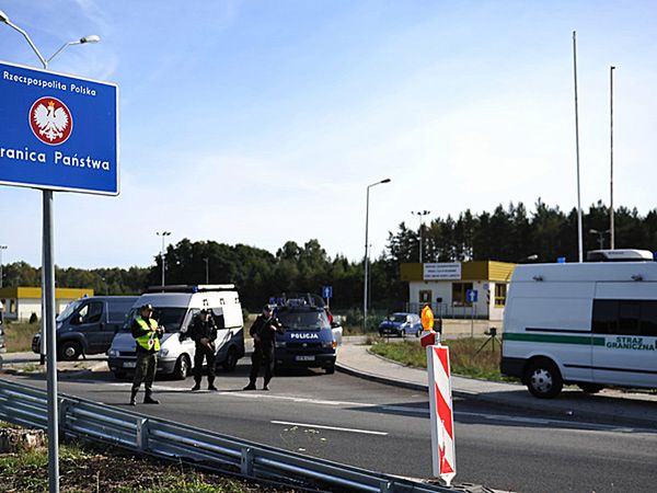 Celnicy udaremnili przemyt 16 kg bursztynu