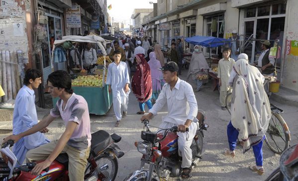 Pakistan: porwał i zmusił do małżeństwa 19-latkę, potem wielokrotnie zgwałcił