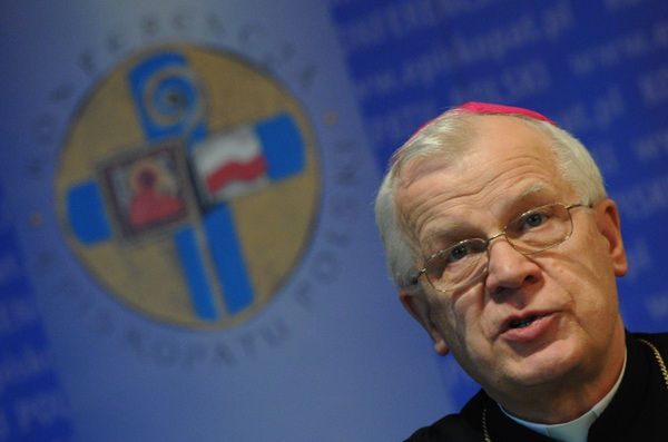 Abp Józef Michalik o "zamachu w Smoleńsku"