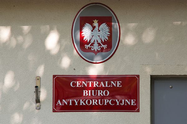 Agenci CBA wkroczyli do krakowskiego sanepidu