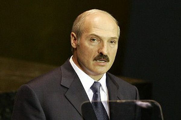 Łukaszenka wybiera się na mecz finałowy Euro 2012...