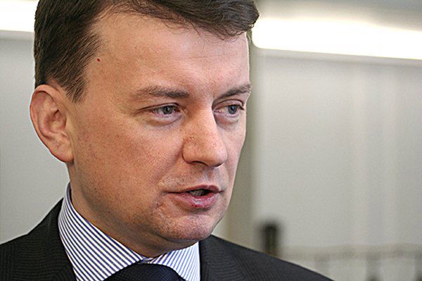 Mariusz Błaszczak o usunięcie barierek sprzed budynku Sejmu: kryzys wygasa