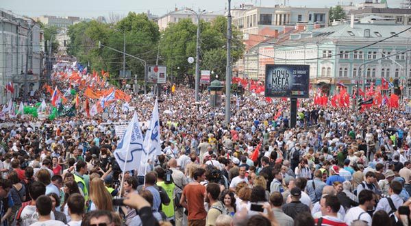 Rosja: hakerzy zaatakowali w dniu masowych protestów Moskwie