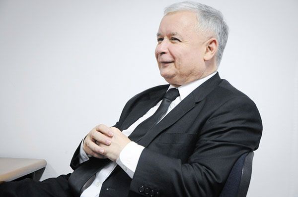 Kaczyński wysyła frankowiczów do sądów, które nazywa „zgnilizną”