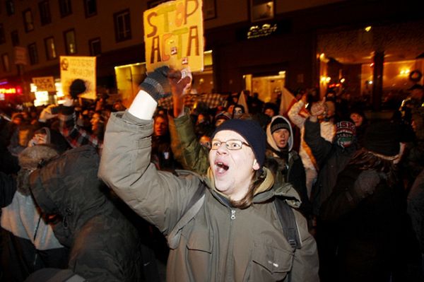 ACTAwiści z Poznania protestują przeciwko inwigilacji w internecie. Podpisali list sprzeciwu