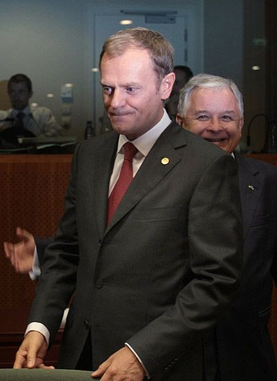 L. Kaczyński i Tusk na szczycie, czyli czy leci z nami pilot?