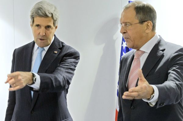 Kerry i Ławrow rozmawiali telefonicznie na temat sytuacji na Ukrainie
