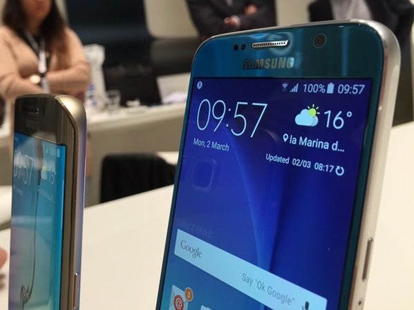 W II kwartale co czwarty sprzedany smartfon był marki Samsung