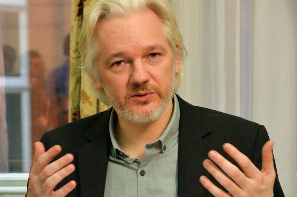 Dozór nad Julianem Assange'em kosztował Brytyjczyków już 10 mln funtów